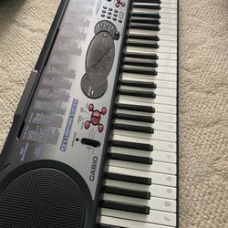 CASIO PIANO KEYBOARD