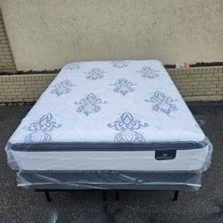 Brand New Queen Size Plush Pillow Top Serta Mattress And Box Spring In Plastic 