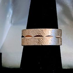 Textured brass Band Ring - Jewelry Size 7