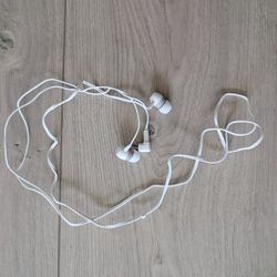 Wired Headphones 