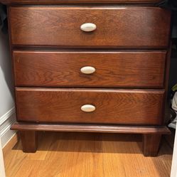 ✨ Brown wooden nightstand
