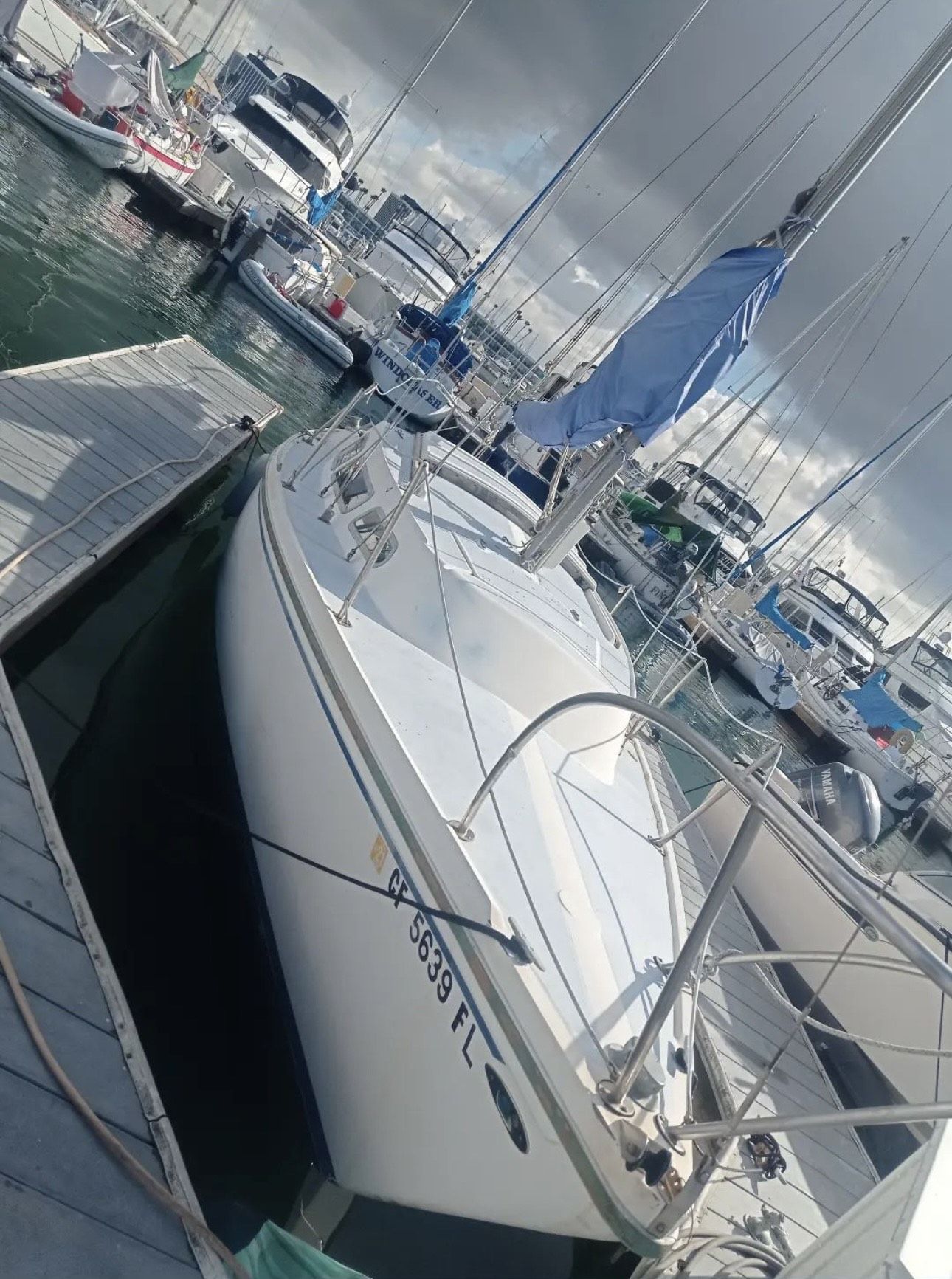 Catalina 27’