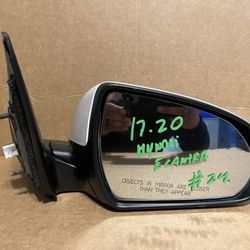 2017 2018 2019 2020 Hyundai Elantra Right Side Mirror W/ Blind Spot OEM