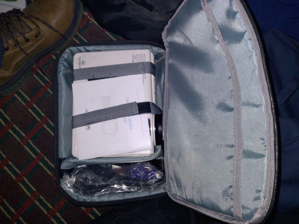 Vankyo Projector