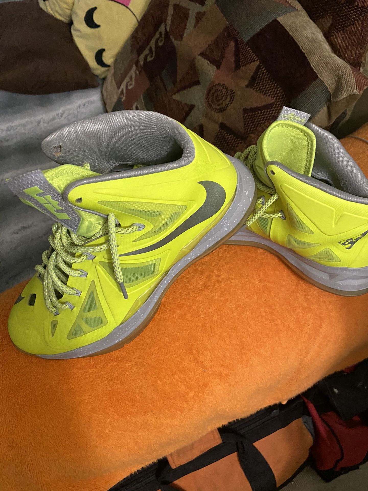 Size9