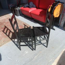 Unique Ladder Wicker Chairs Attached 