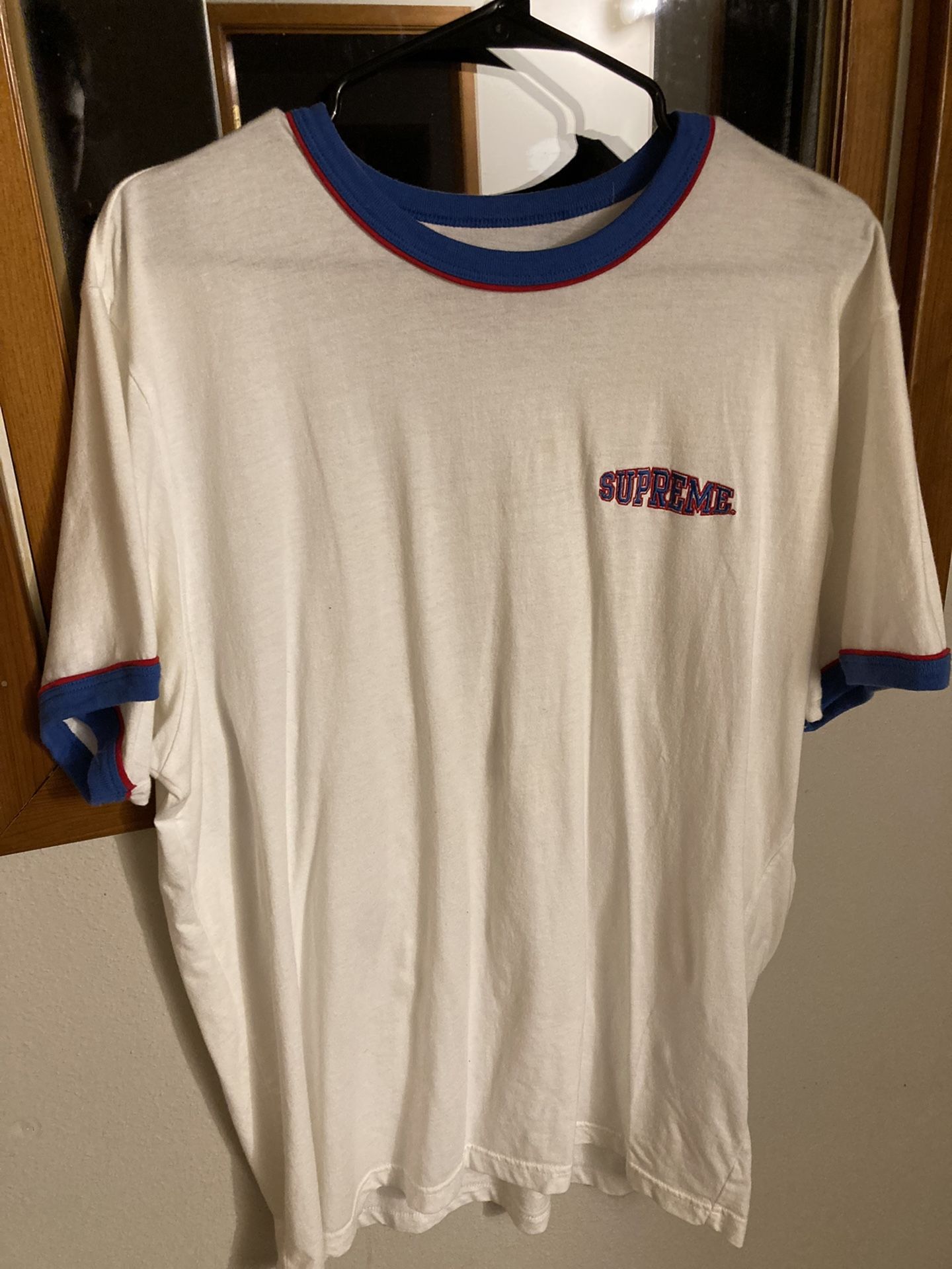 Supreme T-shirt