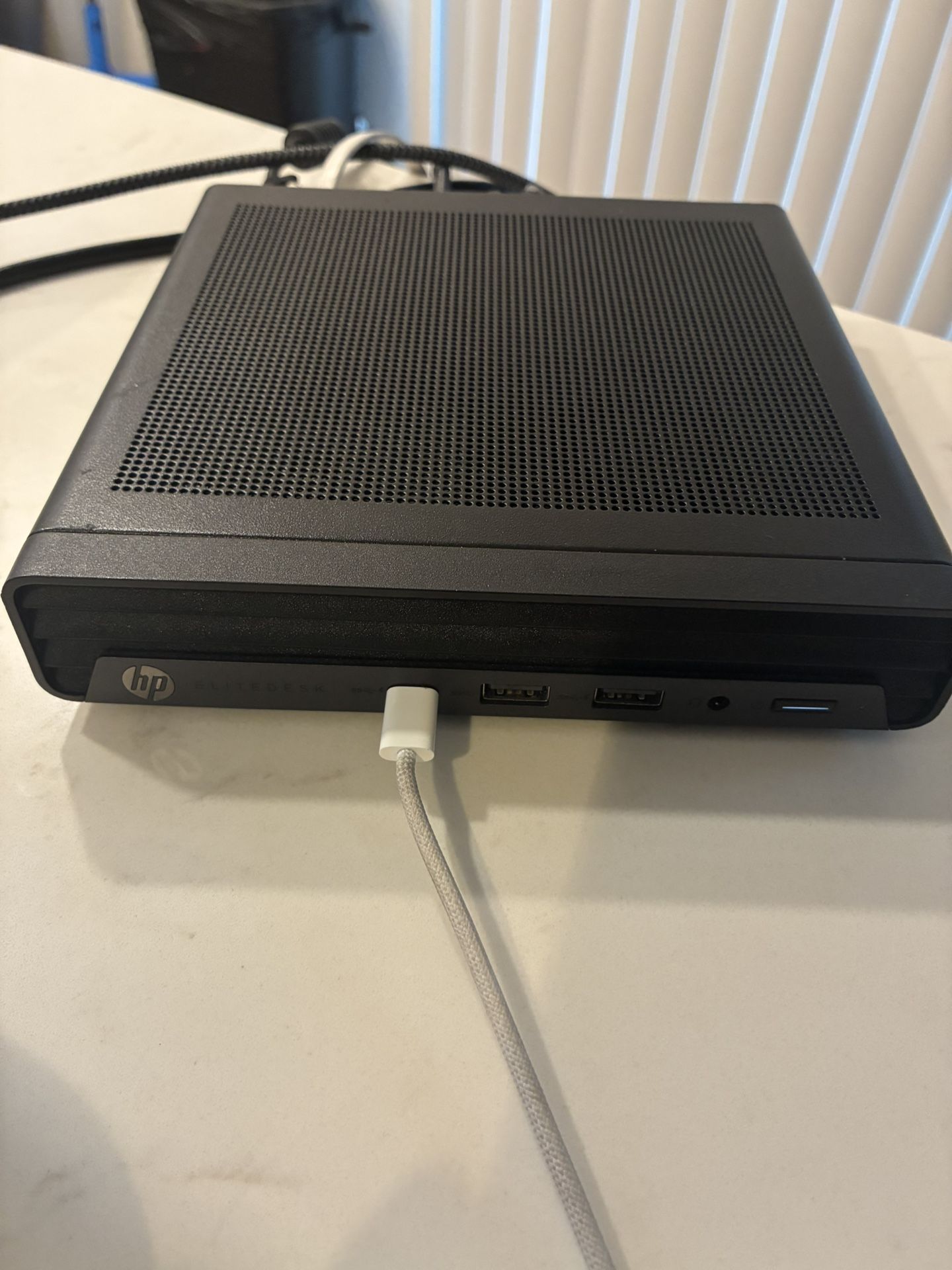 HP Elitedesk Mini 800 G6 (Mini PC)