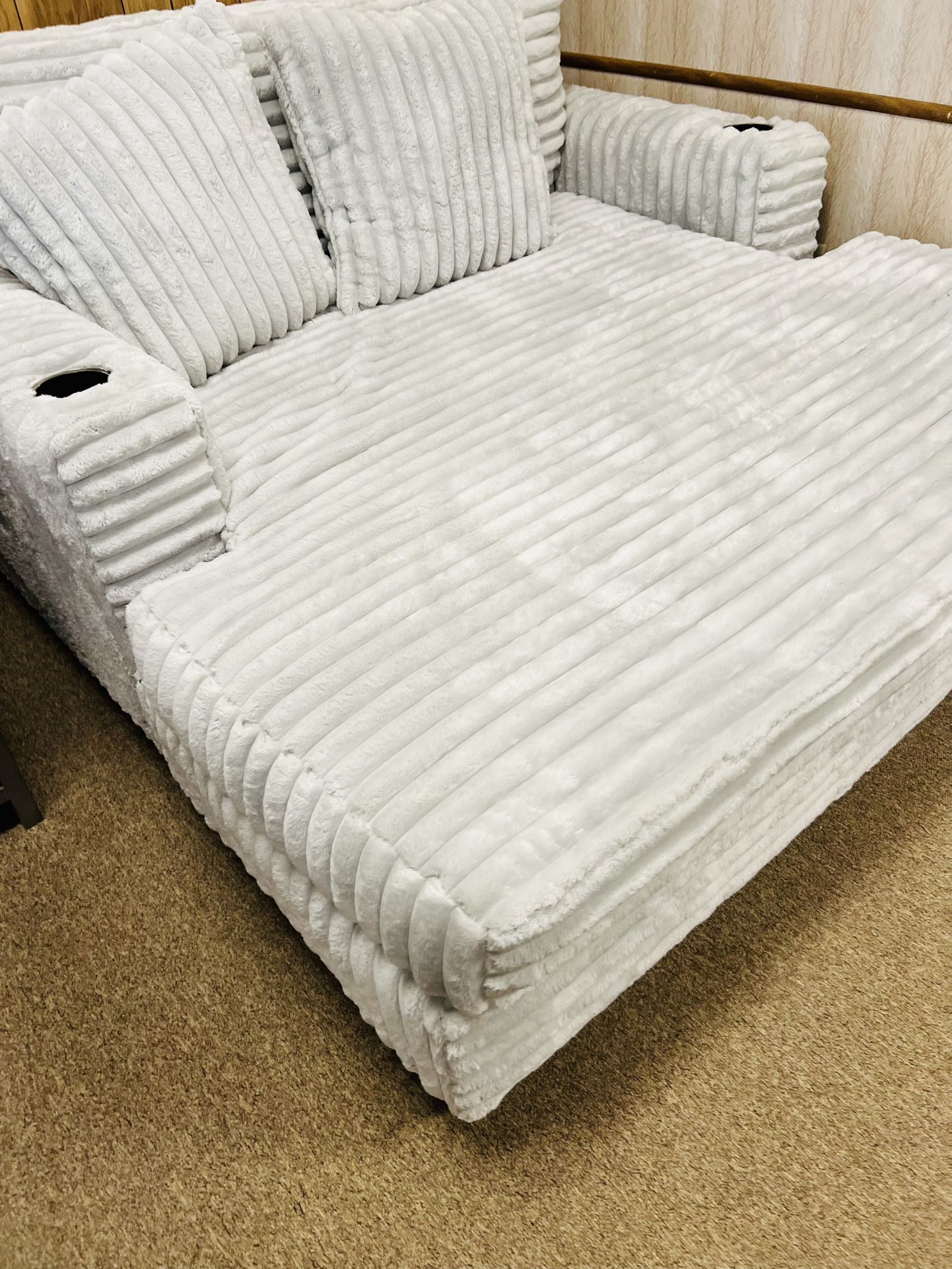 Stunning Stylish Chaise Lounger On Sale