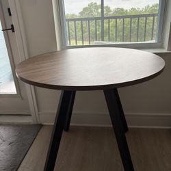 Round Multiple Use Table Like New