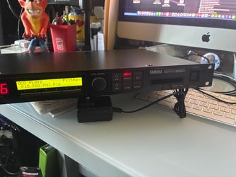Yamaha SPX 990
