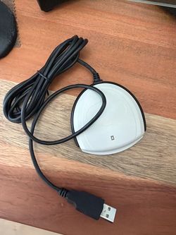 USB Contactless Smart Card / RFID Reader – Plug & Play