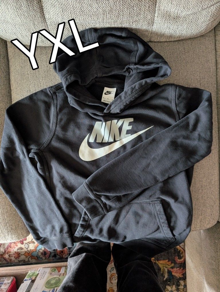 Nike Youth Hoodie