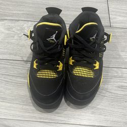 Jorden 4 yellow thunder