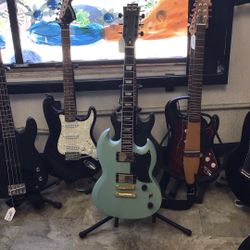 Harley Benton DC Limited Blue Guitar 