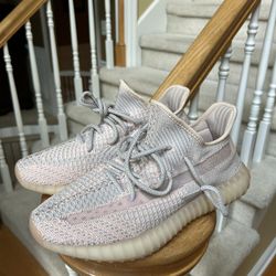 Mens Size 9 Shoe