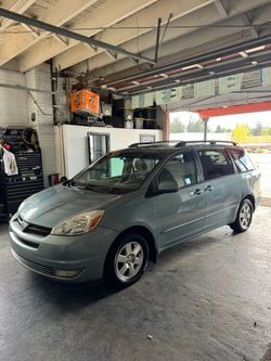 2005 Toyota Sienna