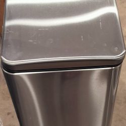 Trash Can step on padel/ 12 gallons/ stainless steel/ see discription 👍👍