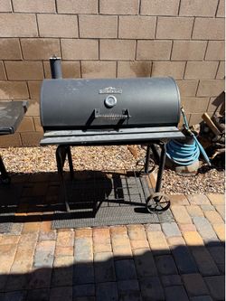Charcoal grill (RiverGrillE )