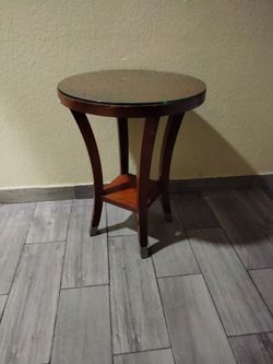 Night stand/End table