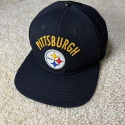 Pittsburgh Steelers PRO NFL Men’s Black and Yellow Adjustable SnapBack Hat Cap