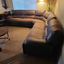 *Free Delivery* Power Recliner Sectional Couch Sofa
