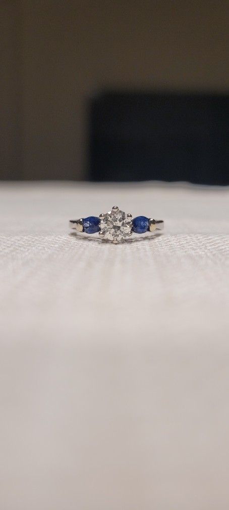 18K Gold Sapphire Diamond Ring