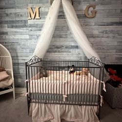 Brat Decor Crib