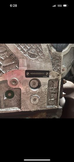 Rebuilt 325 BMW Transmission And Engine Block Wiring Harness And Exhaust 