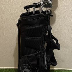 Delta 500 Golf Club Set w/Pebble Beach Bag (RH)