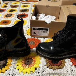 Dr.Marten Black Boots