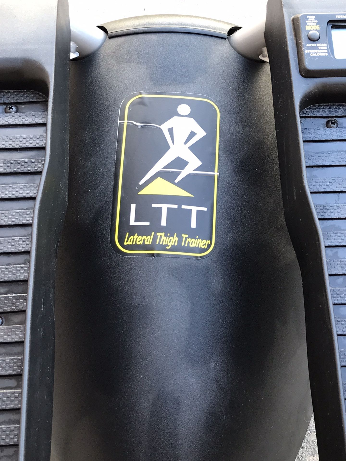 LTT Lateral Thigh Trainer Fitness Exercise Equipment for Sale in