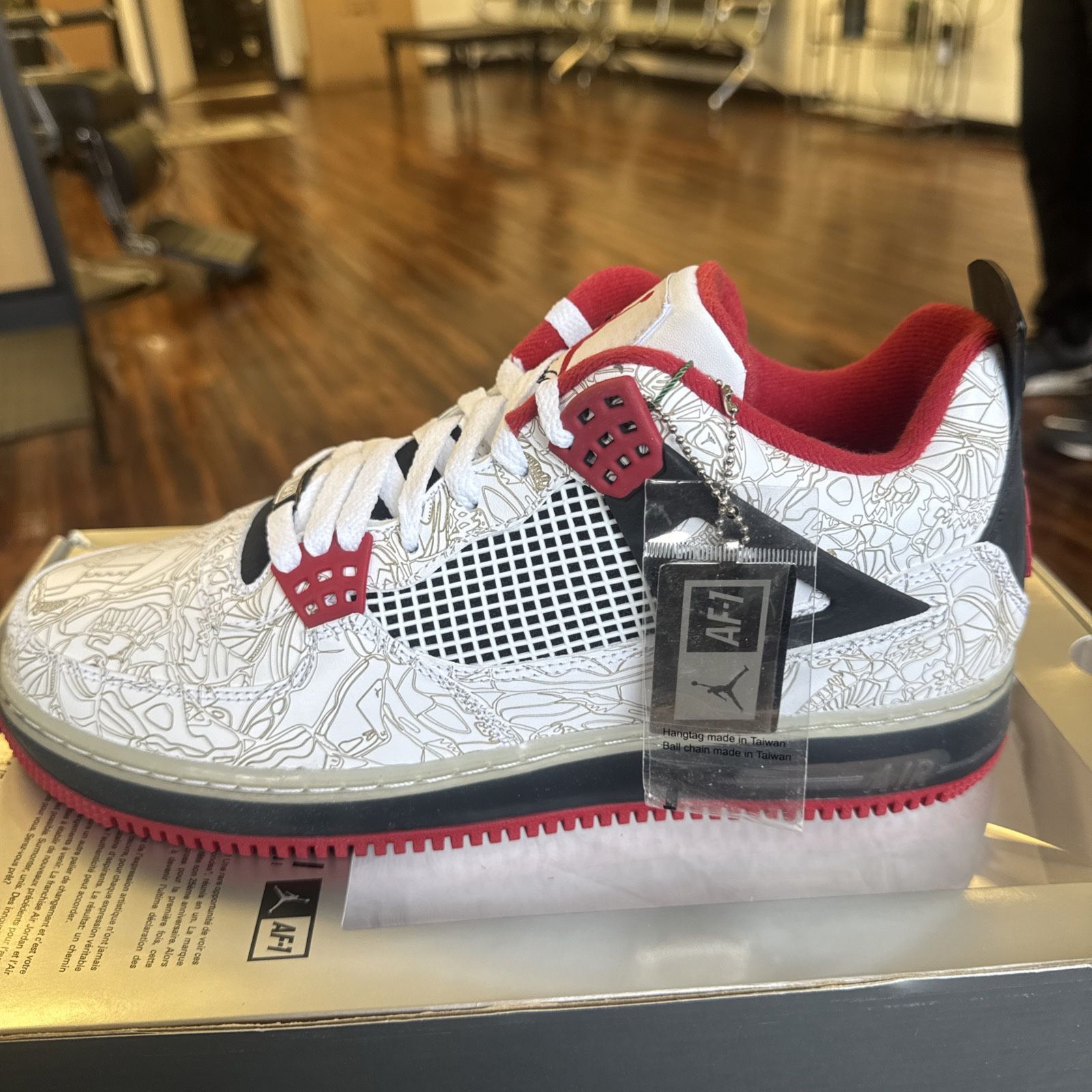 2009 Jordan Fusion 4 Lasers