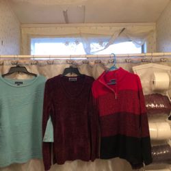 Karen Scott Sweaters 