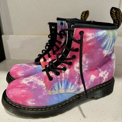 Dr. Marten’s Suede Tie Dye Boots Wmn’s Sz. 6