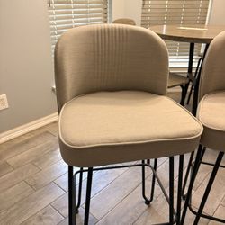 4 Bar Stools.  We Don’t Use Them Like New 