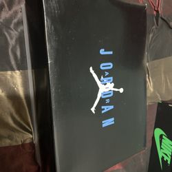 Jordan 11 Retro Low