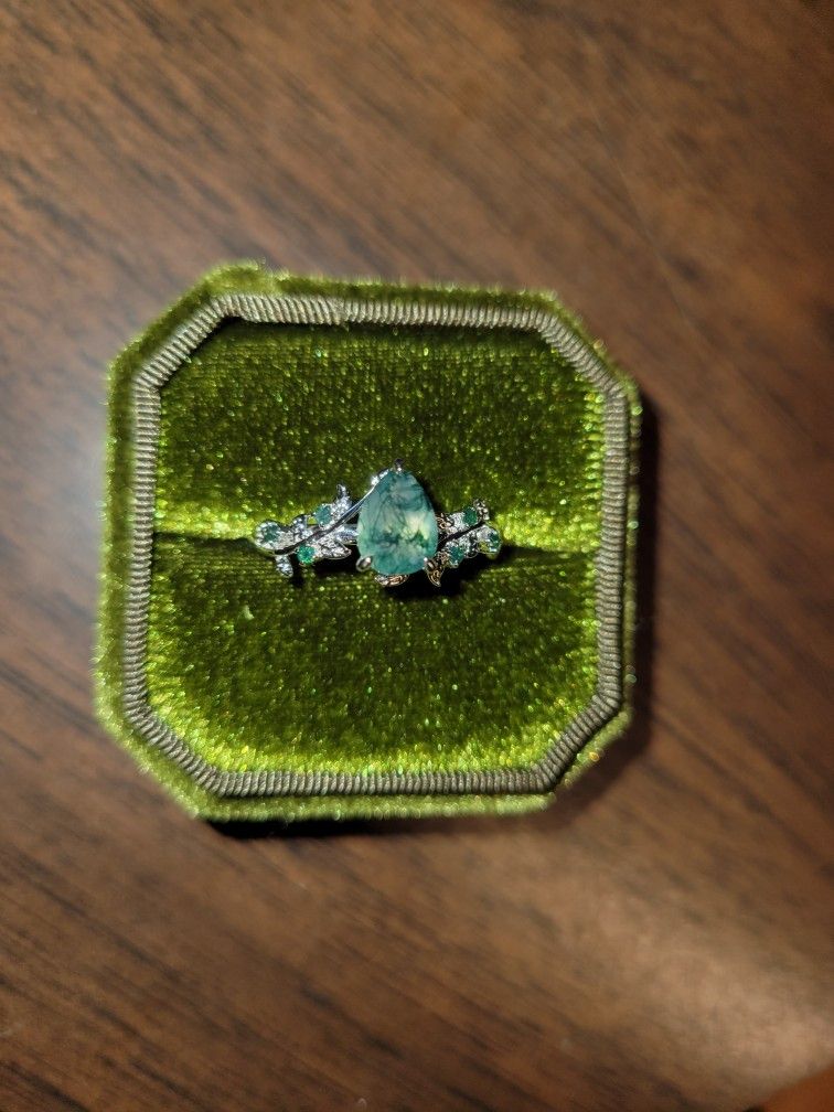 10K White Gold Moss Agate Engagement Ring