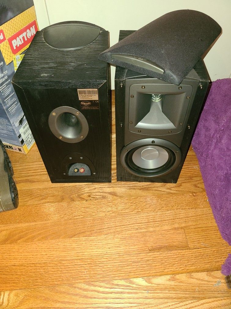 2 Klipsch Bookshelf Speakers