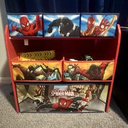 Spider-Man/Marvel toy Box 