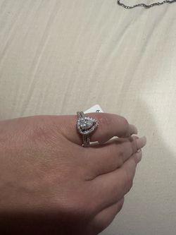 1.0 Moissante pear halo ring set size 6
