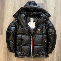 Men’s MONCLER Size M/L/XL