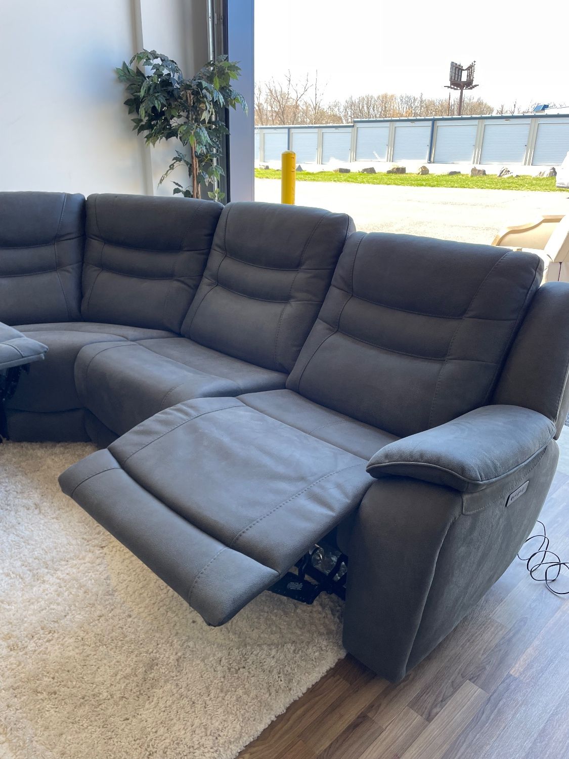 sectional couch with powered recliners