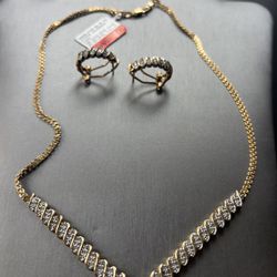 Diamond Necklace And Earring Set 
