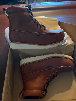 Working men’s red wing boots