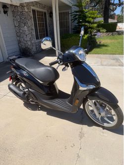 2023 Piaggio 150 scooter