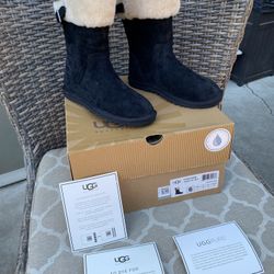UGG Boots - W Beckham Black Women Size 6