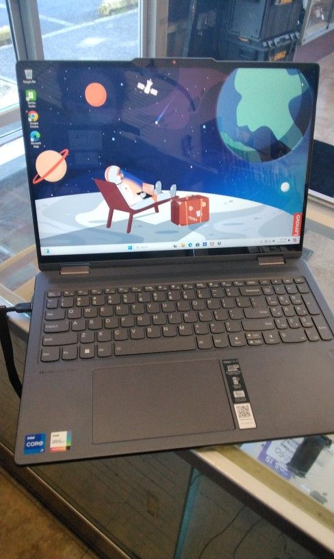 Lenovo Yoga book Touchscreen ($550)