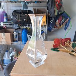 24% Lead Crystal Vase 8"