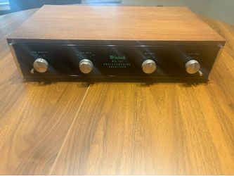McIntosh MQ101 environmental equalizer with wood case